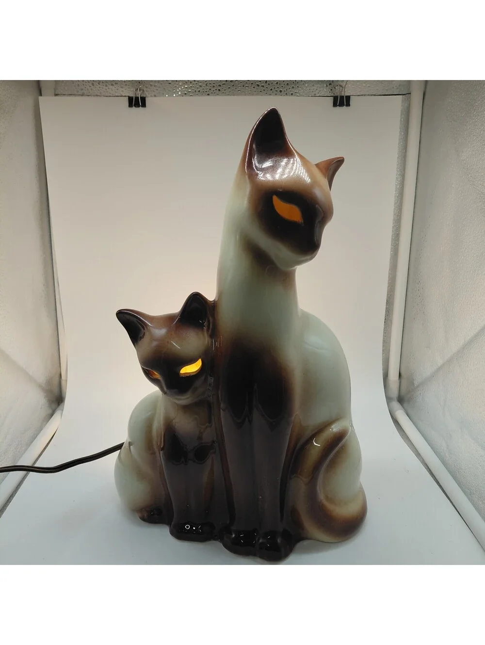 Vintage Howard Kron Siamese Cat TV Lamp MCM Ceramic Mother Kitten Working